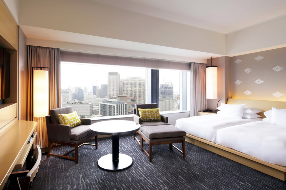Club Deluxe Hollywood Twin